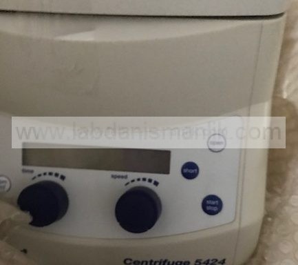 Santrifüj 5424 – Eppendorf –  24 lük 15000 dev 2 lik – 2. EL